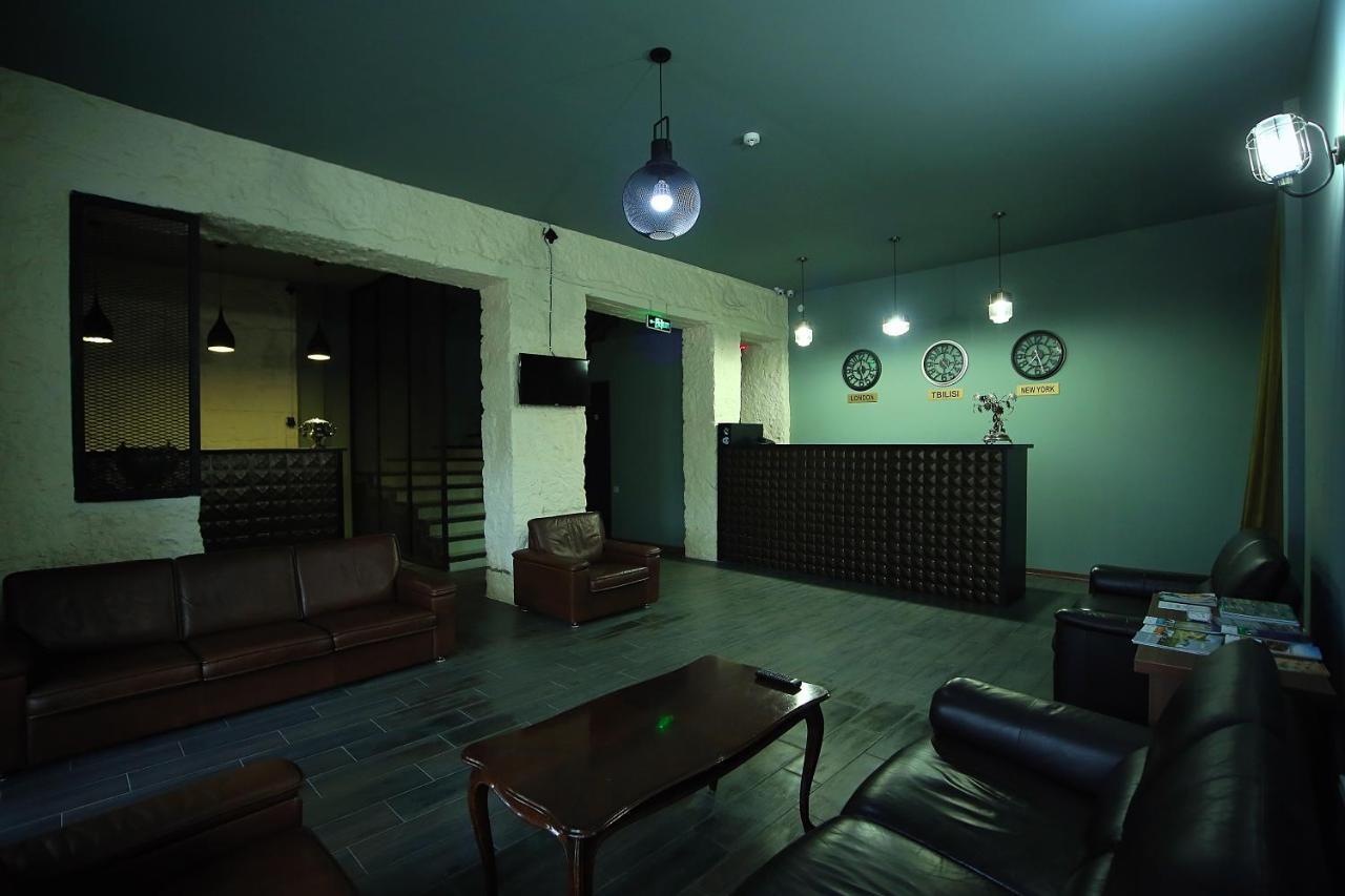 Hotel Aguna Koutaïssi Extérieur photo