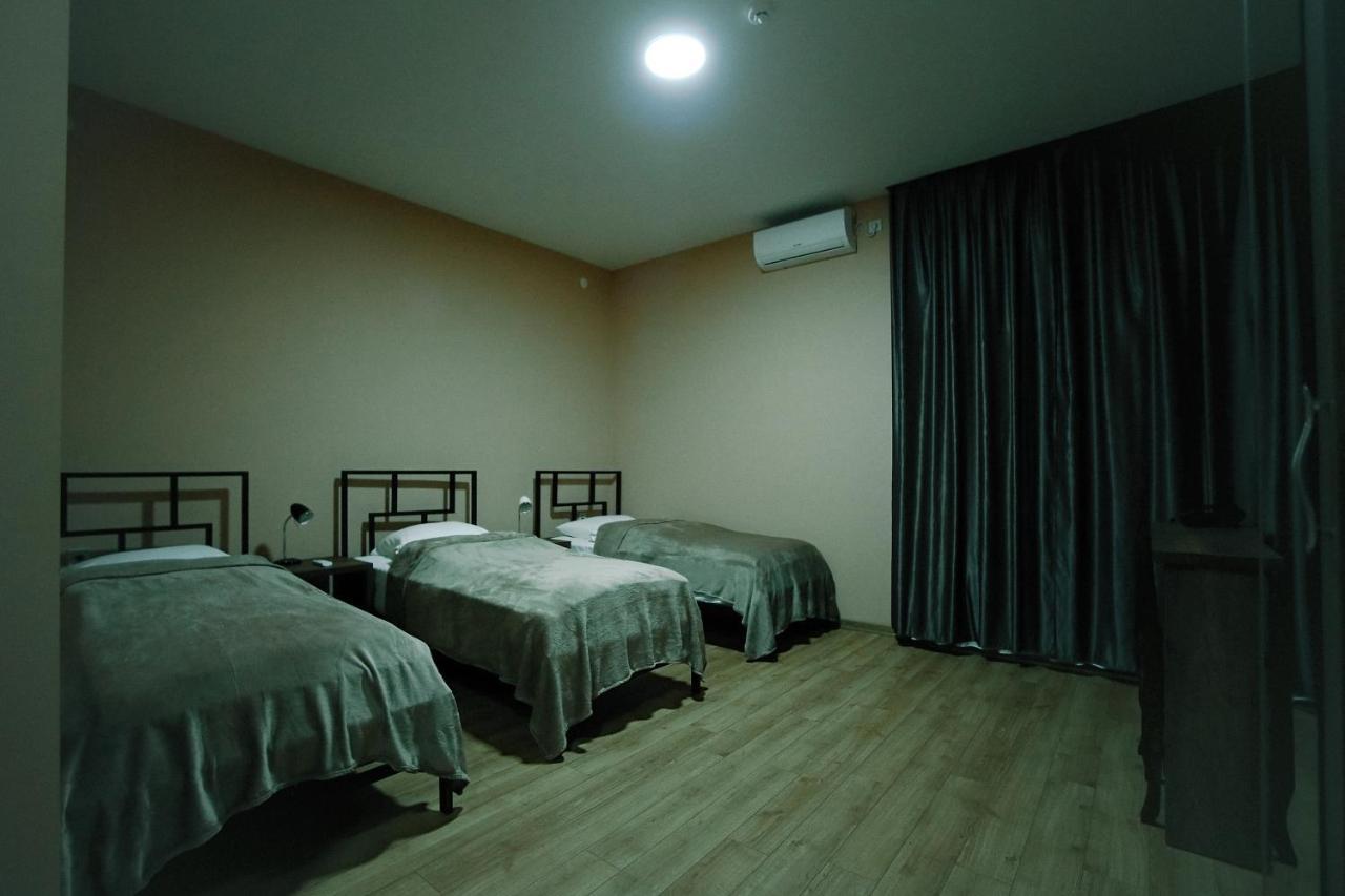 Hotel Aguna Koutaïssi Extérieur photo